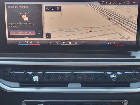 Used 2024 BMW X5 sDrive40i w/ Parking Assistance Package image 17