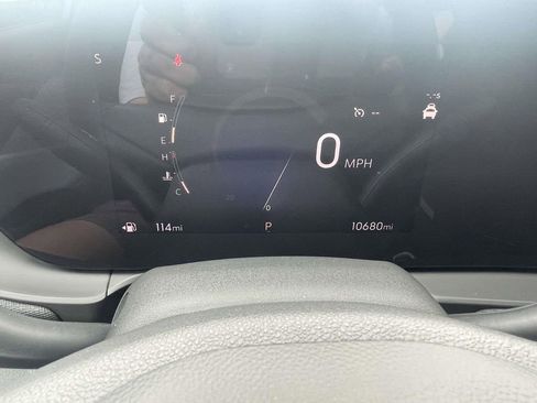 Used 2024 Buick Envista Preferred w/ Convenience I Package image 25