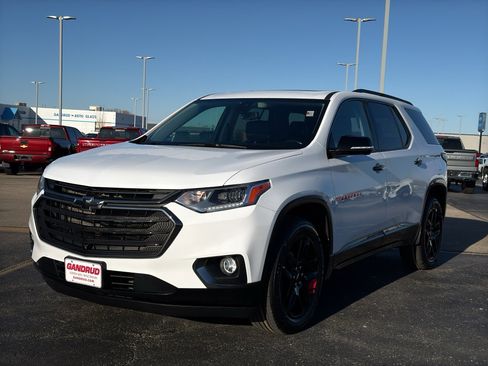 Used 2020 Chevrolet Traverse Premier w/ Redline Edition image 2