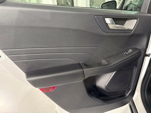 Used 2022 Ford Escape SEL AWD/4WD image 17