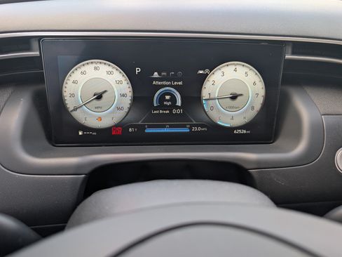 Used 2023 Hyundai Tucson Limited AWD/4WD image 17