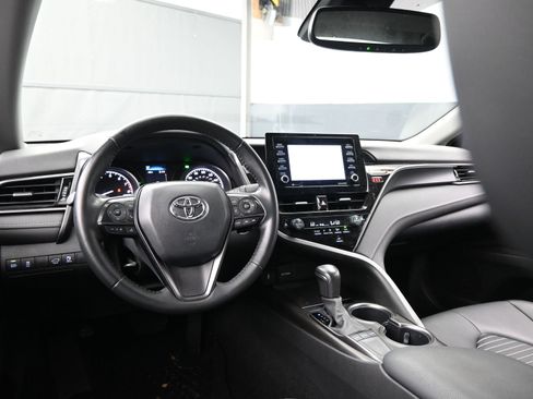 Certified 2024 Toyota Camry SE image 19