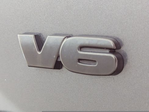 Used 2023 Toyota Tacoma SR5 RWD image 25