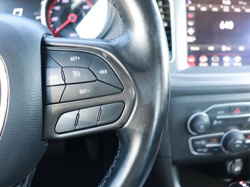 Used 2023 Dodge Charger SXT RWD image 19