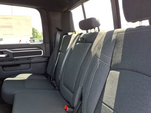 New 2026 RAM 2500 Big Horn AWD/4WD image 7