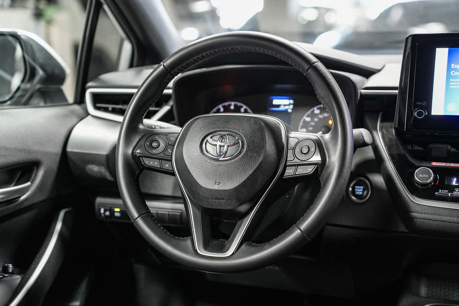 Certified 2025 Toyota Corolla SE FWD image 16