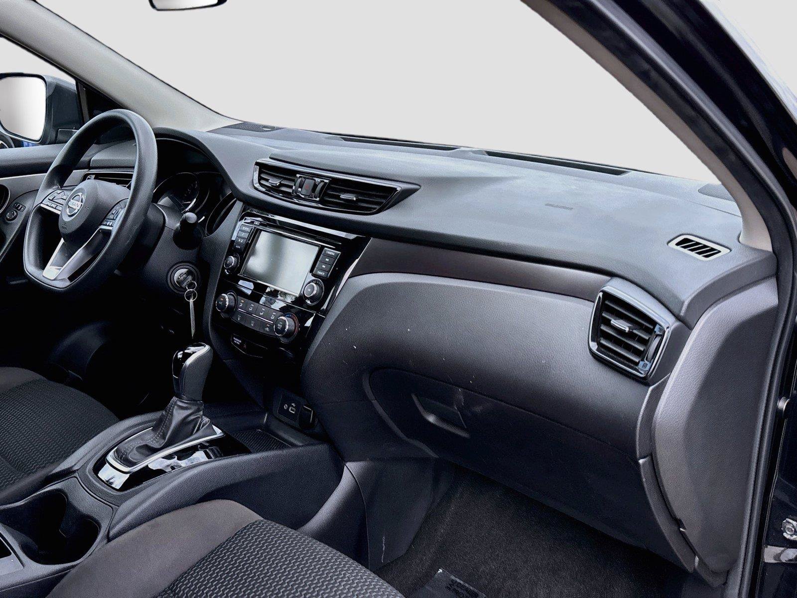 Used 2021 Nissan Rogue Sport S FWD image 27