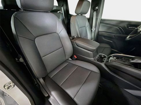 New 2026 GMC Canyon Elevation w/ Convenience Package RWD image 26