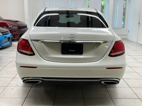 Used 2017 Mercedes-Benz E 300 4MATIC image 8