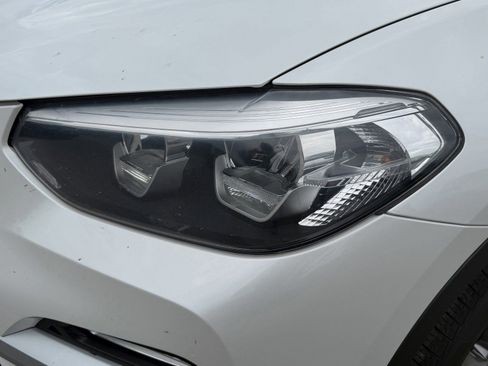 Used 2018 BMW X3 xDrive30i AWD/4WD image 9