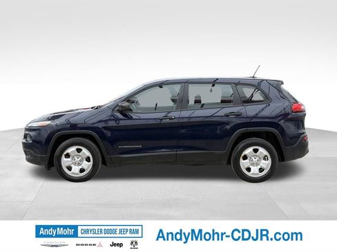 Used 2015 Jeep Cherokee Sport FWD image 4