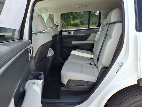 New 2026 Hyundai Santa Fe SEL image 18