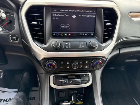 Used 2023 GMC Acadia SLE w/ Driver Convenience Package image 24