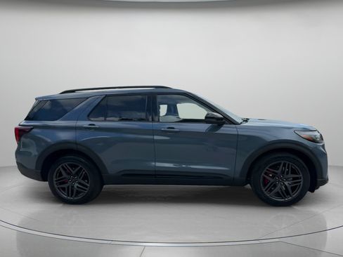 New 2026 Ford Explorer ST w/ Sun And Sound Package image 35