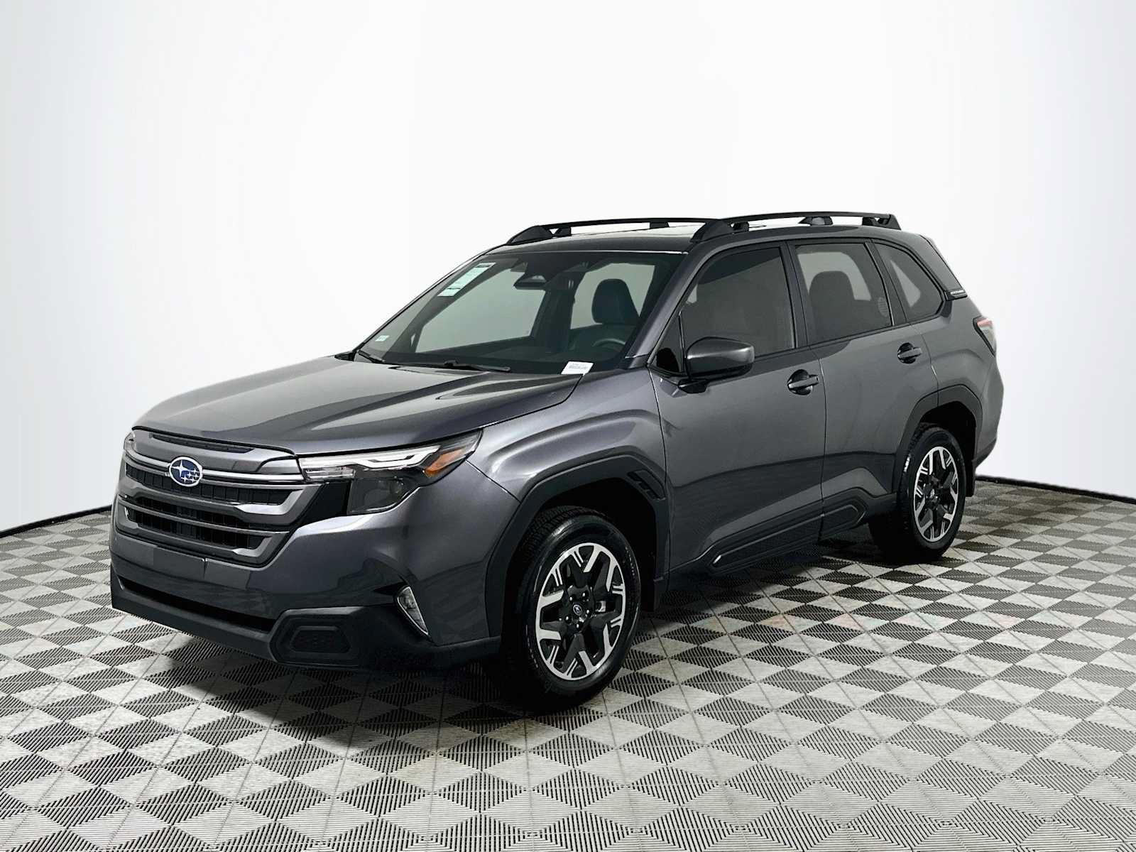 Used 2026 Subaru Forester Premium w/ Base/Premium Package AWD/4WD image 3