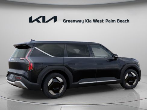 New 2026 Kia EV9 Light RWD image 8