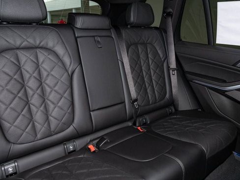 New 2026 BMW X5 xDrive50e w/ M Sport Package image 35