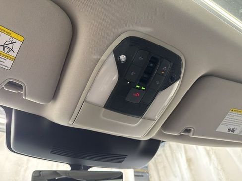 Used 2023 INFINITI QX60 Sensory AWD/4WD image 32