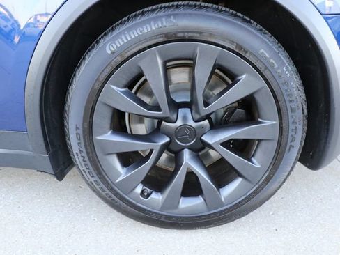 Used 2023 Tesla Model X AWD/4WD image 8