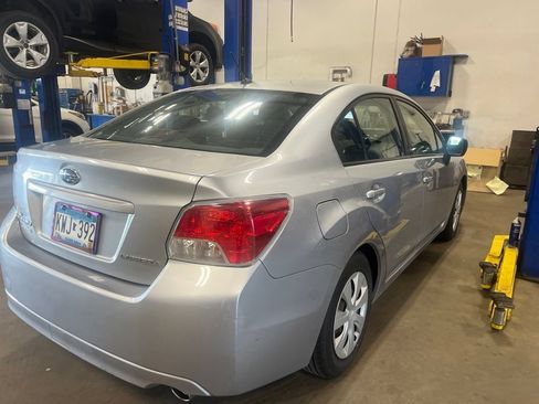 Used 2012 Subaru Impreza 2.0i AWD/4WD image 11