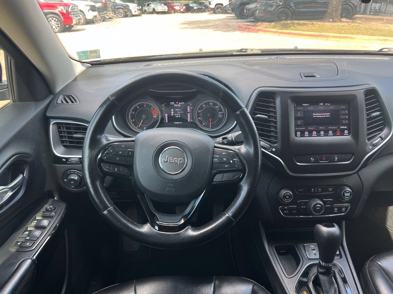 Used 2021 Jeep Cherokee Latitude Plus FWD image 24