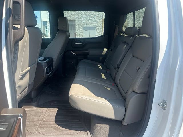 Used 2020 GMC Sierra 1500 SLT w/ SLT Premium Package AWD/4WD image 6