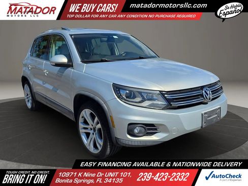 Used 2013 Volkswagen Tiguan S image 3