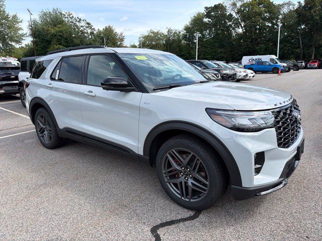 New 2027 Ford Explorer ST-Line w/ Premium Package AWD/4WD image 1
