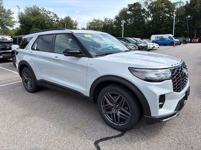 New 2027 Ford Explorer ST-Line w/ Premium Package
