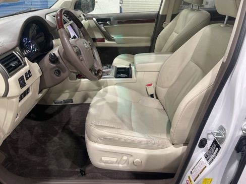Used 2013 Lexus GX 460 Premium AWD/4WD image 8