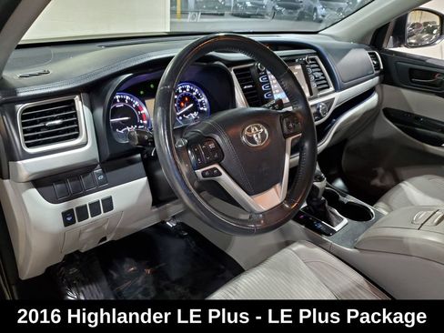 Used 2016 Toyota Highlander Plus image 7