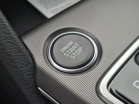 New 2026 Kia Sportage EX image 25