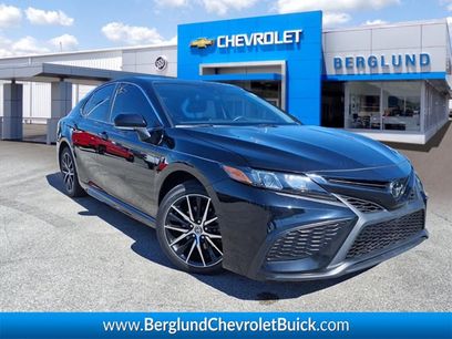 Used 2023 Toyota Camry SE