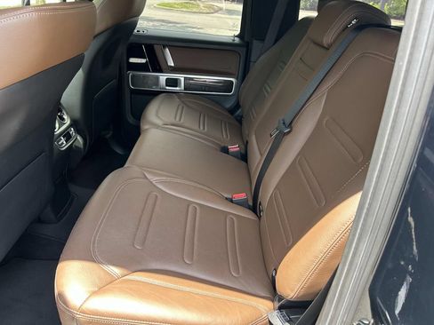Used 2020 Mercedes-Benz G 550 image 24