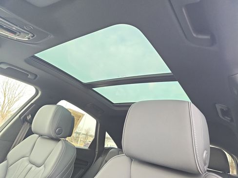 Used 2023 Audi Q5 2.0T Premium Plus w/ Premium Plus Package image 28