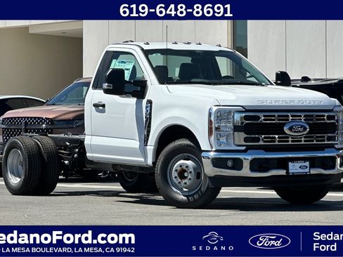 New 2026 Ford F350 XL w/ XL Chrome Package RWD image 1