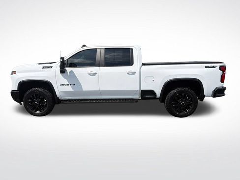 Used 2025 Chevrolet Silverado 2500 LT w/ Trail Boss Package AWD/4WD image 12