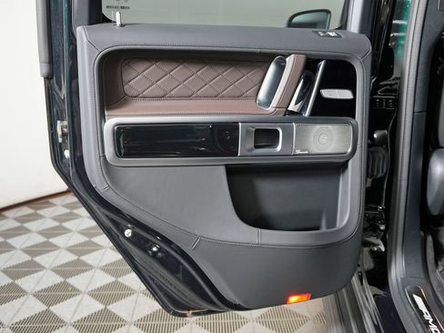 Certified 2025 Mercedes-Benz G 63 AMG 4MATIC w/ AMG Offroad Package Pro image 35