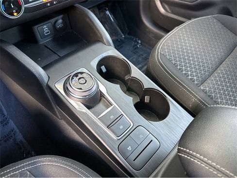 Certified 2024 Ford Escape Active image 31