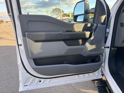 New 2026 Ford F350 XL w/ XL Chrome Package AWD/4WD image 13