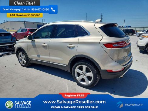 Used 2017 Lincoln MKC Premiere FWD image 3