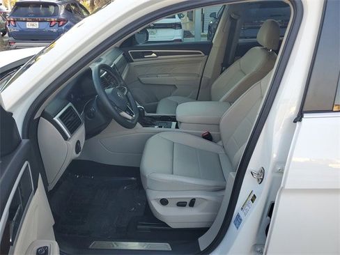 Used 2022 Volkswagen Atlas SE image 19