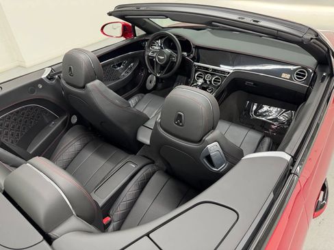 Used 2020 Bentley Continental GT V8 AWD/4WD image 21