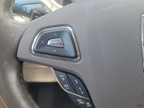Used 2018 Lincoln MKX Reserve w/ Driver Assistance Package AWD/4WD image 20