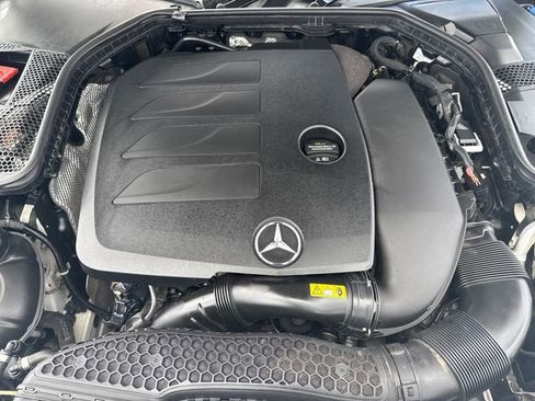 Used 2019 Mercedes-Benz C 300 4MATIC Sedan image 38