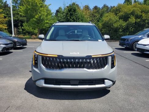 New 2026 Kia Carnival EX image 2