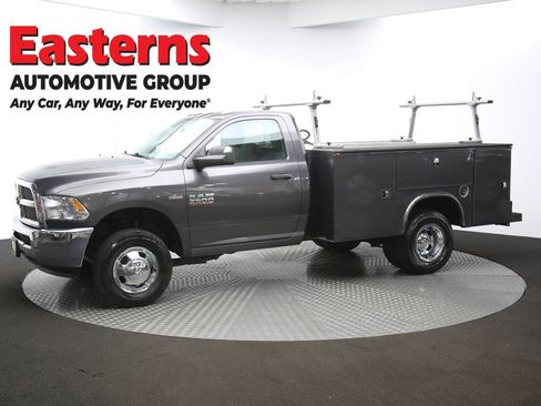 Used 2018 RAM 3500 Tradesman w/ Chrome Appearance Group image 57