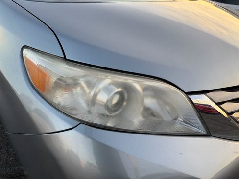 Used 2015 Toyota Sienna XLE Premium image 30