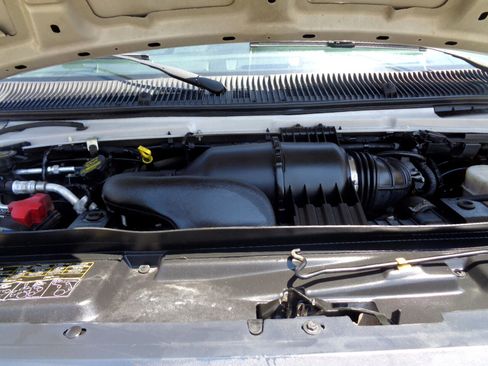 Used 2012 Ford E-250 and Econoline 250 w/ PWR Group image 18