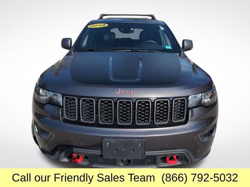 Used 2018 Jeep Grand Cherokee Trailhawk image 10